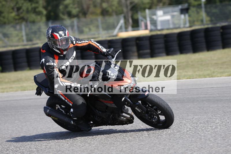 /Archiv-2025/49 26.08.2025 Cornu Master School ADR/gruen-vert/66